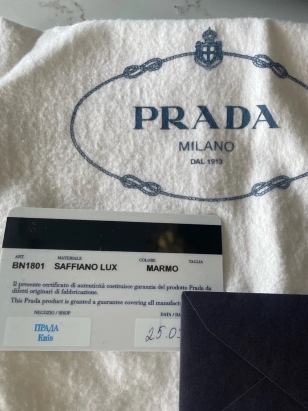 Prada galleria saffiano